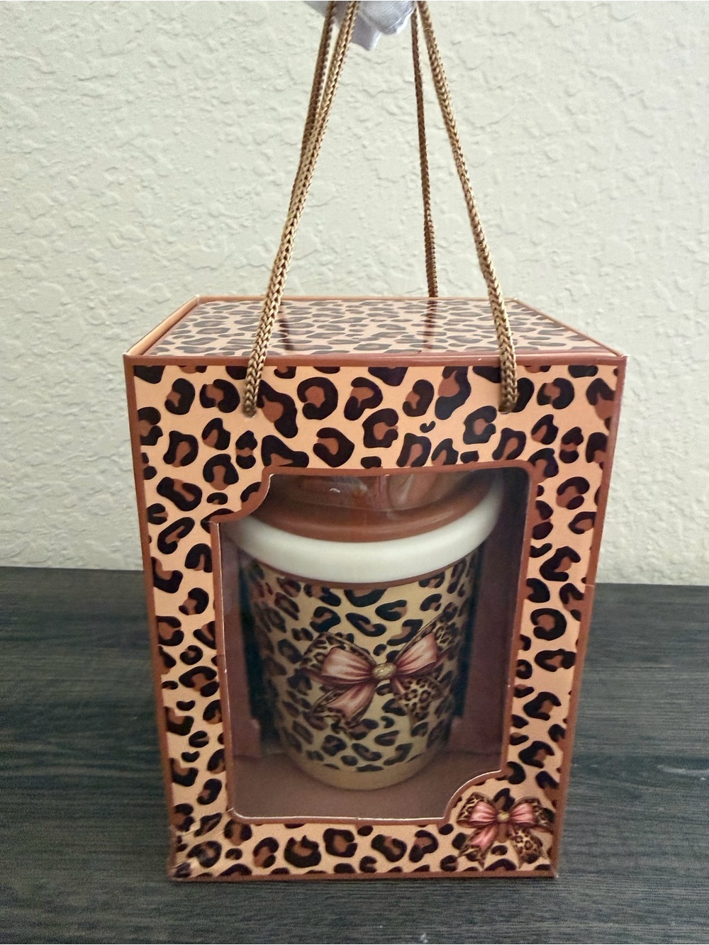 Leopard Print Bow Travel Cup Gift Box & Wrist Strap